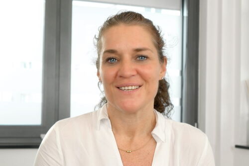 Dr. Carmen Heinz